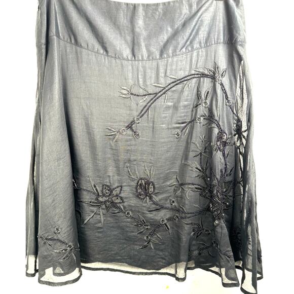 French Connection Whimsy Goth Embroidered Beaded Floral Knee Length Skirt Medium - Picture 2 of 8